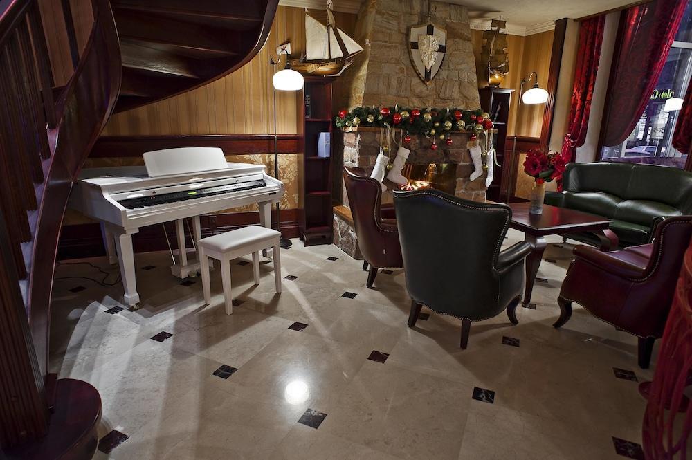 Frapolli Hotel On Deribasivska Street Odessa Eksteriør bilde
