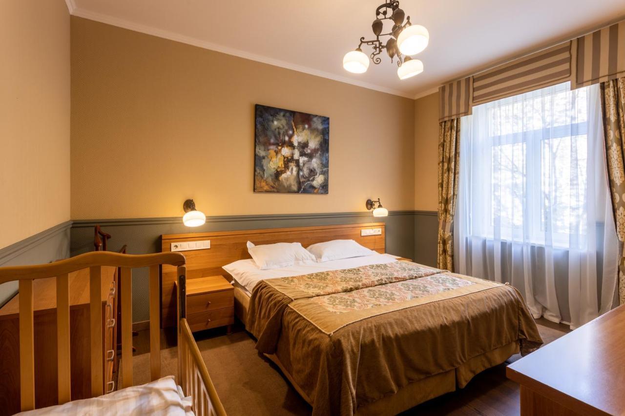 Frapolli Hotel On Deribasivska Street Odessa Eksteriør bilde