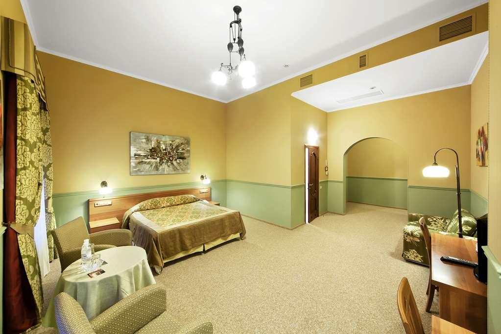 Frapolli Hotel On Deribasivska Street Odessa Rom bilde