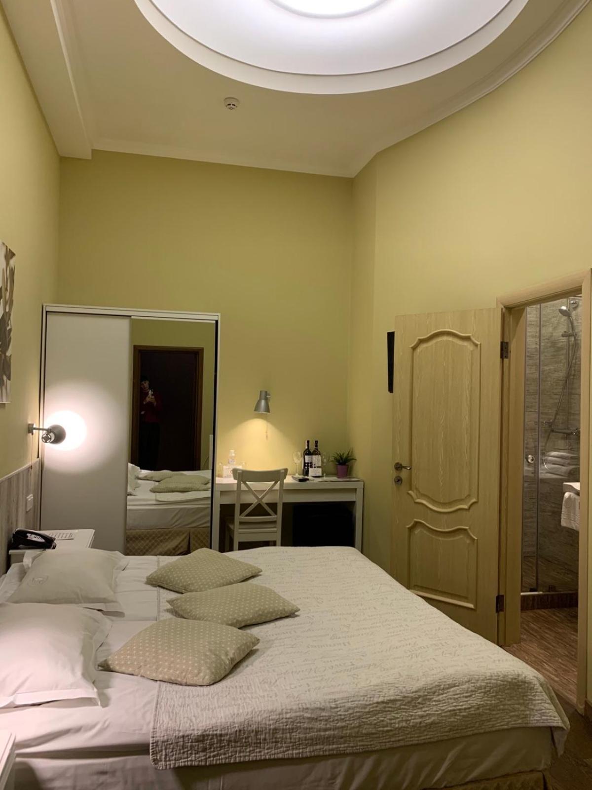 Frapolli Hotel On Deribasivska Street Odessa Eksteriør bilde