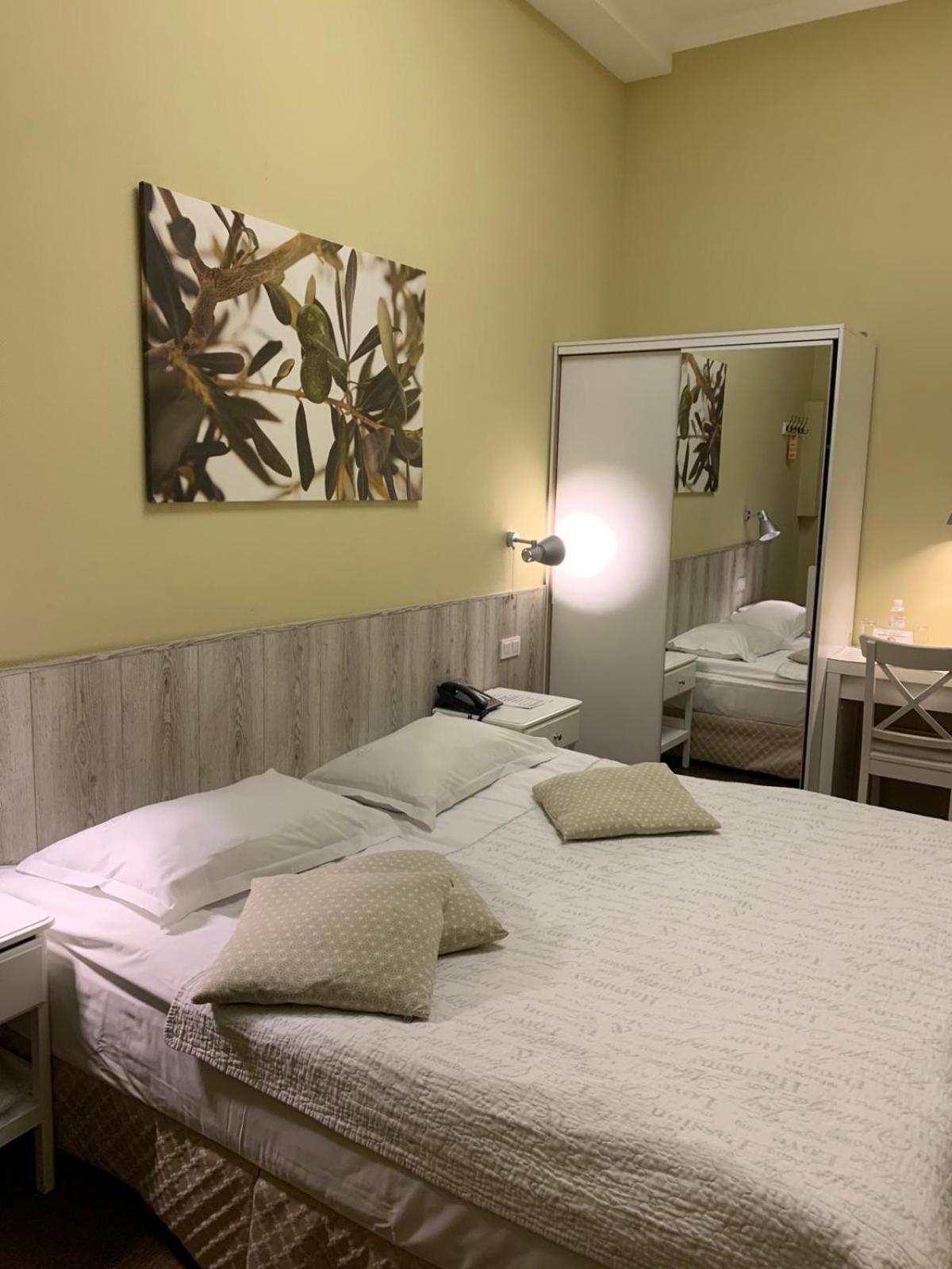 Frapolli Hotel On Deribasivska Street Odessa Eksteriør bilde