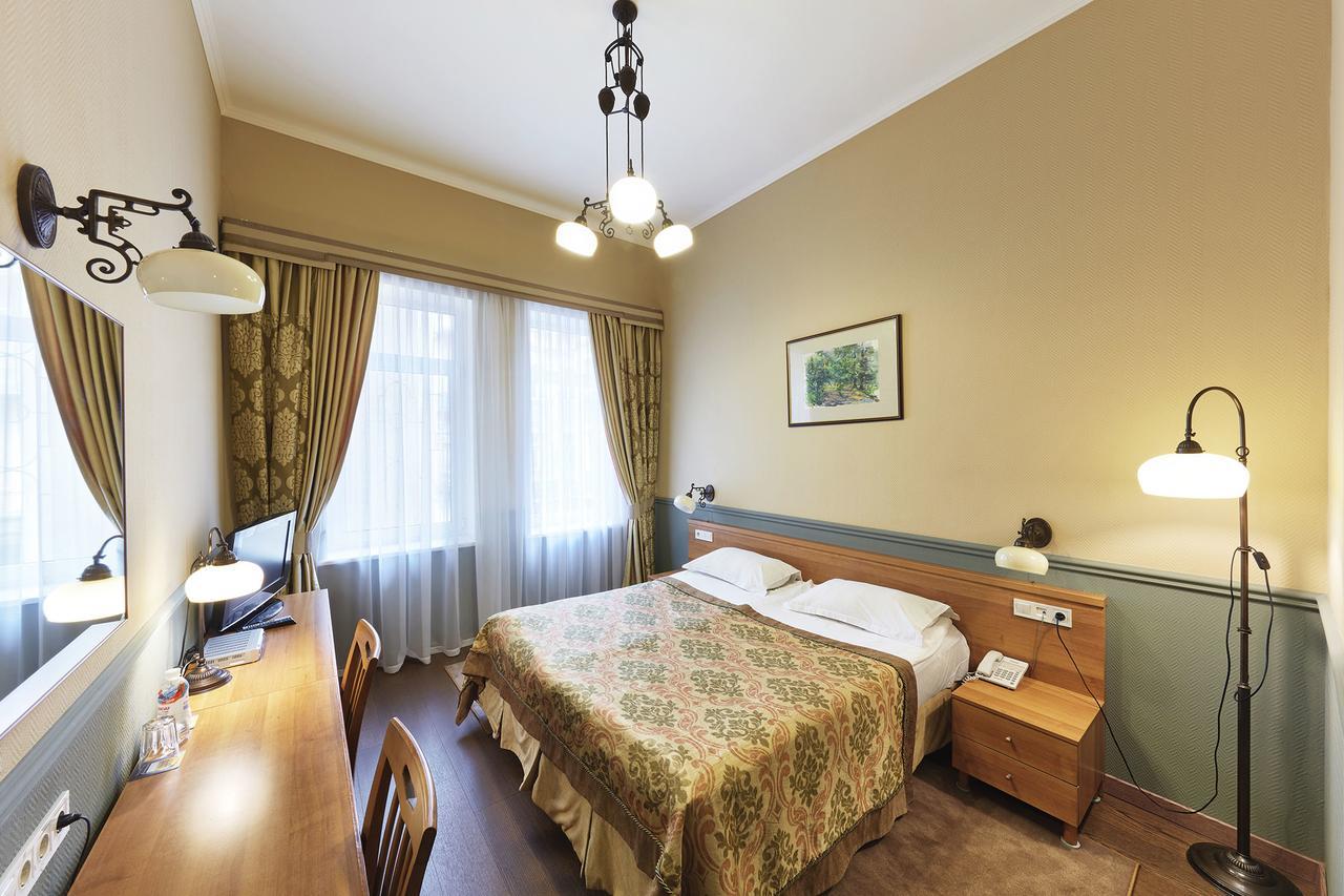 Frapolli Hotel On Deribasivska Street Odessa Eksteriør bilde